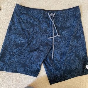 Laird Apparel Board Shorts Mens 36